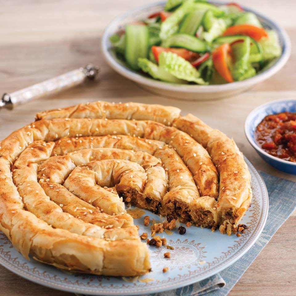 Турецкий бурек с мясом 